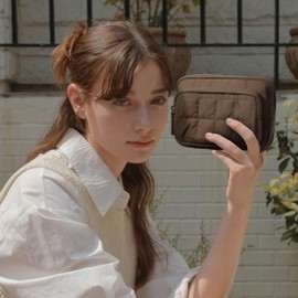 VONAL Wristlet Wallets for Women, Quilted Wristlet Purse, Nylon Wallet Purse with 3 Zipper, Credit Card Holder with RFID Blocking Cell Phone Organizer, Puffer Womens Wristlet Wallets