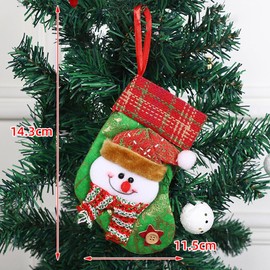 Lvjkes Christmas Stocking, Christmas Stocking Set of 6, 14.3CM Christmas Stockings Classic Stockings Santa, Snowman, Reindeer Xmas Character for Family Holiday Christmas Decorations, Red and Green