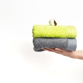 Weidemans Premium 8 Pieces Towel Set Including 2 Bath Towels 30" x 56", 2 Hand Towels 18" x 30" and 4 Washcloths 13" x 13" - Color: Dark Grey & Green | Pure Cotton |Machine Washable high Absorbency