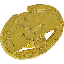 US Army Combat Medical GOLD MINI Miniature 1st Award Badge CMB Military Medic Cross Insignia Hat Pin Size 3/4"