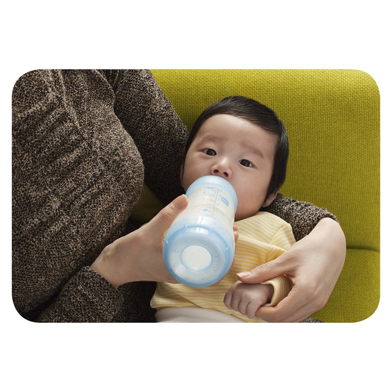 MAM Easy Start Self Sterilising Anti-Colic Baby Bottle 3 Pack
