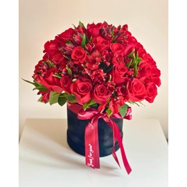 UNIKPACKAGING Premium Quality Round Velvet Flower Box, Gift Boxes for Luxury Flower and Gift Arrangements, Set of 3 pcs (Black)