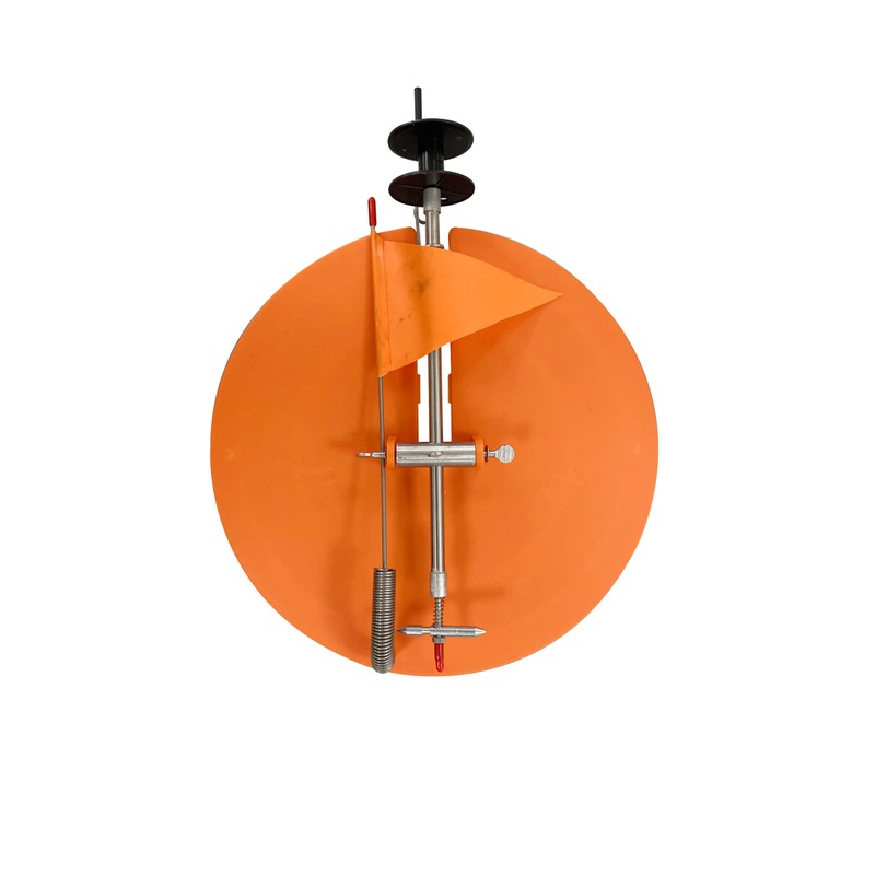 Nordic Legend Aurora Series Round Tip-Up with Orange Pole Flags