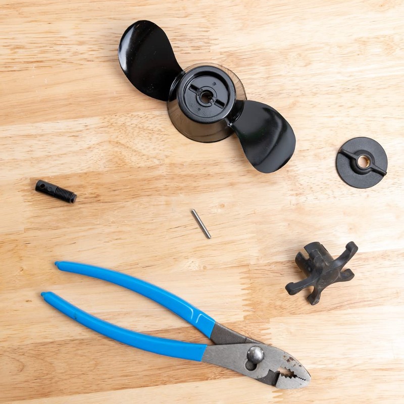 Watersnake Prop Kit 2-Bladed Propeller Suits 18-24Lb (75.5mm Pitch)