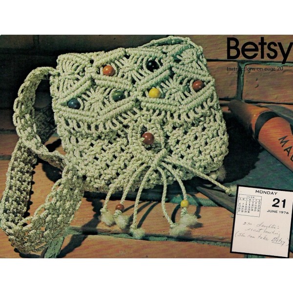 Plaid Enterprises Betsy Beaded Shoulder Bag Purse Pattern Craft Books: