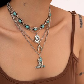 Western Boho Necklaces for Women Turquoise Pendant Jewelry Layered Western Accessories Cowboy Chic Statement Style