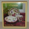 ONEIDA Vintage ONEIDA "Strawberry Plaid" 3 piece set