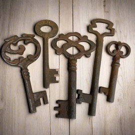19th-Century Cast Iron Assorted Keys With Antique Finish (Lot of 50)