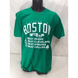 Sullys Boston Team Checklist T Shirt Mens XLarge Celtics Theme World Champions