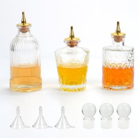 LYFJXX Bitters Bottle Set, Glass Vintage Bottle Set, 2 Pieces, Decorative Dasher Bottles with Gold Tops, Wine Accessories for Cocktail, Christmas Table Centerpieces