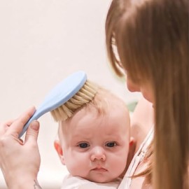 Parcelona French Grooming Combo Blue 6” Soft Natural Bristles Baby Brush and Comb for Girls and Toddlers (Blue)