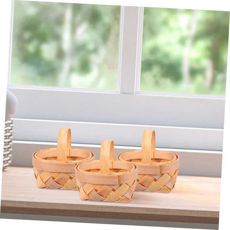Levemolo 5pcs Handwoven Miniature Wooden Baskets Adorable Candy Holders for