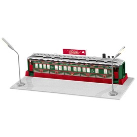 Lionel Christmas Roadside Plug-Expand-Play O Gauge Model Train Diner