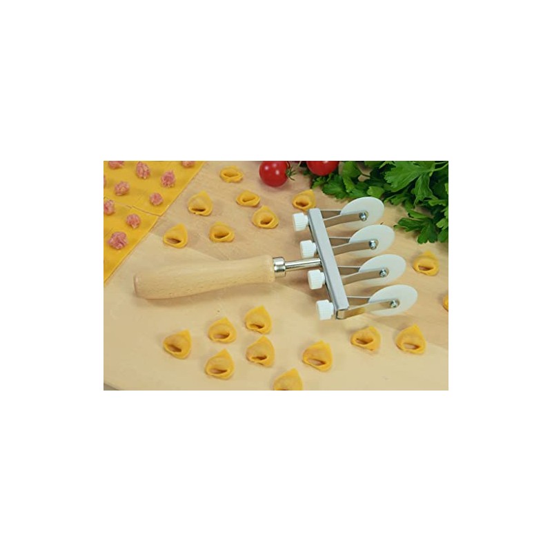 Tagliapasta.com Adjustable Dough Cutter with 4 Smooth Pom blades 990230