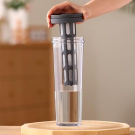 Cold Brew Coffee Maker with Black Lid Airtight Pitcher Ice Tea Homemade Fruit Drinks Container Glass Stainless Steel Mesh Filter & Flip Cap Lid Pot