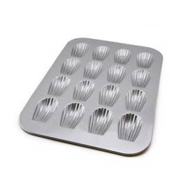 USA Pan Bakeware Nonstick Madeleine Pan, 16 Well