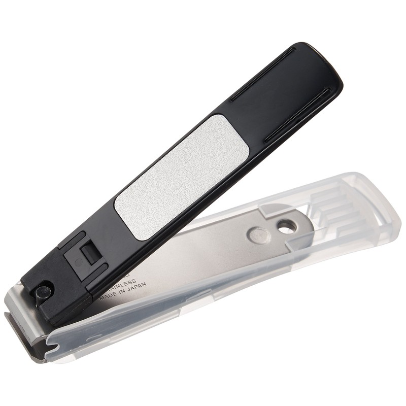 Hashimoto Lacquerware Maki-e Nail Clipper, Goldfish, Paulownia Box