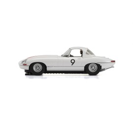 Scalextric C3890 Cars Jaguar E Type 1965 Bathurst No.9 Bob Jane