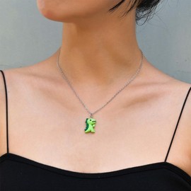 Xmsrn Vintage Dinosaur Pendant Necklace Acrylic Dinosaur Choker Necklace Resin Dinosaur Necklace Green Animal Necklace Jewellery for Women and Girls, Zinc, No Gemstone