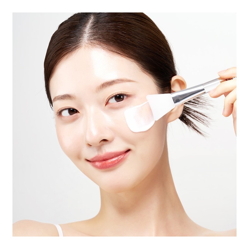Tight, glowing, close wrapping Niachion Light Wrapping Mask Pack -
