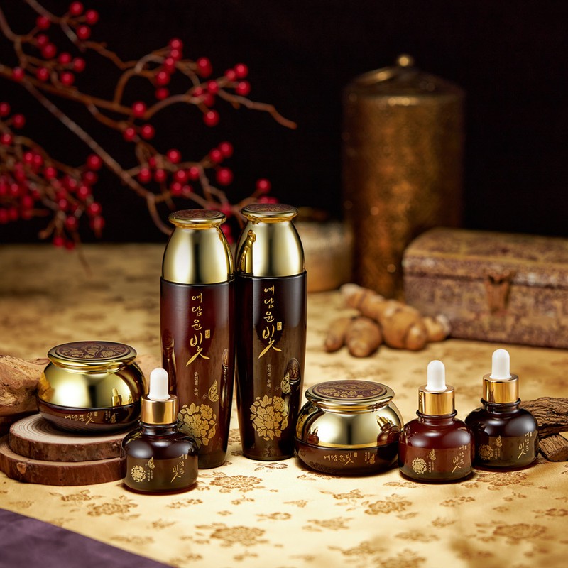 Yedam Yunbit Yoon Jingyeol 7-piece set of women's basic cosmetics