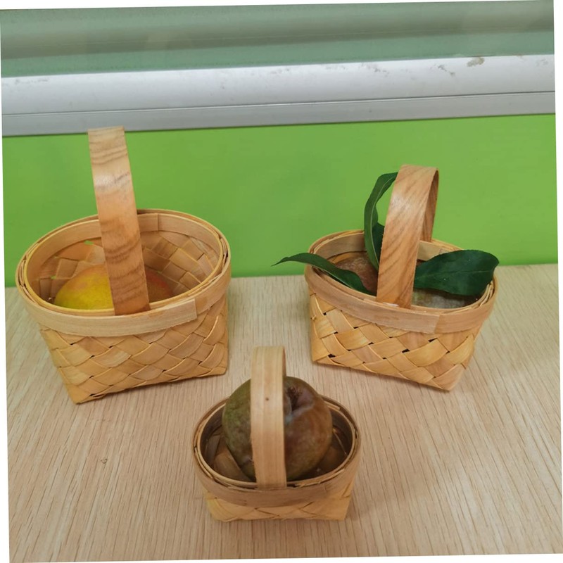 iplusmile 5Pcs Tiny Woven Baskets with Handle Versatile Party Treats