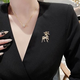 Seakuur Deer Brooch Clips Sweater Vintage Shawl Clips Cardigan Collar Clips Dress Shirt Clips Christmas Elk Brooch Jewelry for Women (Gold)