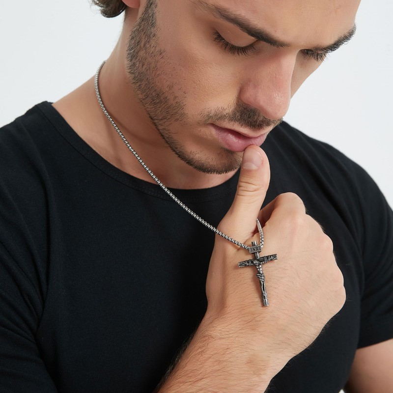 ZENLUNANO Crucifix Cross Necklace for Men with 18K Gold Plated