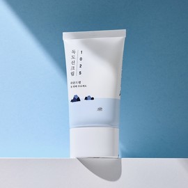 Round Lab 1025 Dokdo Sun Cream 50ml (SPF 50+ PA++++) / 라운드랩 1025 독도 선크림 50ml (SPF 50+ PA++++)