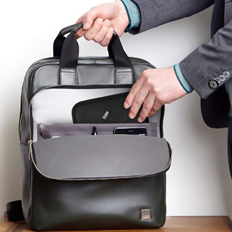 BUBM Black 9 USB Drive Shuttle 9-Capacity Case