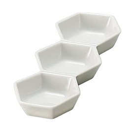 White Hexagonal Triangular Plate, 8.1 x 3.0 x 0.9 inches (20.5 x 7.5 x 2.4 cm) | Buckwheat Utensils
