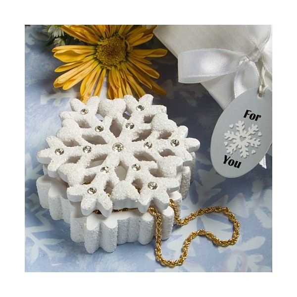 Winter Wonderland Collection Snowflake Design Favor Box