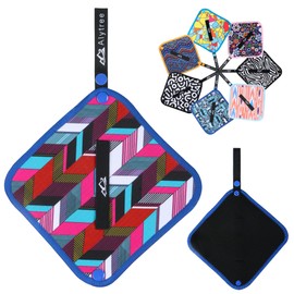 Invech 1Pcs Pee Cloth for Women Hiking Outdoor,Soft & Absorbent Pee Rag, Camping Reusable Toilet Paper Washable, Hygienic Female Urination Solution for Hiking, Travel (Blue Stripes)