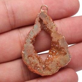 5pcs Agate Geode Crystal Druzy Pendant,Natural Golden Agate Gemstone Necklace Charms Slice Druzy Pendant for DIY Jewelry Making Necklace Bracelet