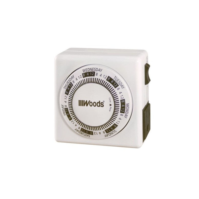 Woods 59202 7-Day Vacation Security Lamp and Appliance Timer with
