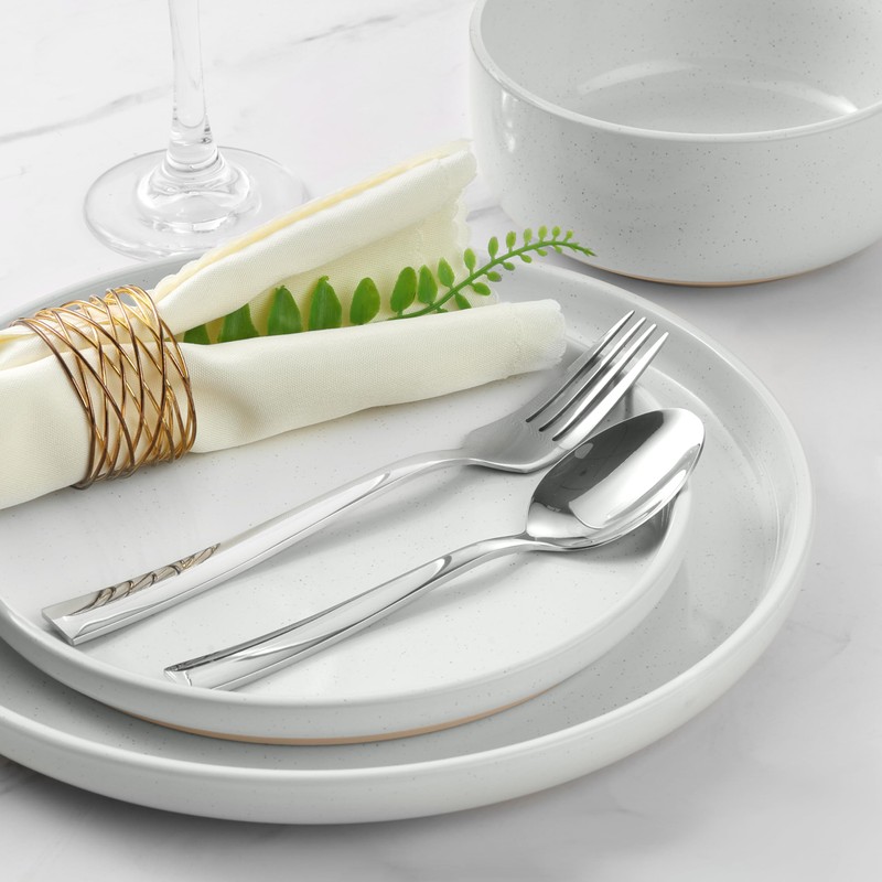 LIANYU 18-Piece Dinnerware Sets for 6, Stoneware Dinner Plates and