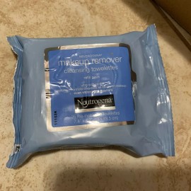 Neutrogena MakeUp Remover Cleansing Towelettes - 25 Pre Moistened Towelettes