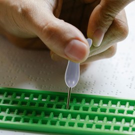 Healvian Braille Stylus Saddle-Shaped Braille Slate Stylus Plastic Braille Pen Braille Writing Tool for Blind and Visually Impaired