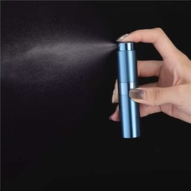 LISAPACK Botella atomizadora cepillada de 8 ml para viajes, dispensador de colonia recargable vacía, pulverizador portátil (azul)