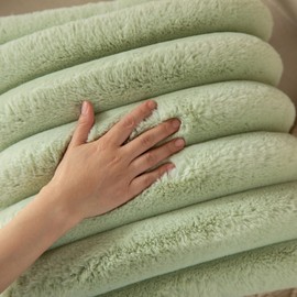 YAERTUN Set of 2 Sage Green Striped Decorative Cushion Covers 12x20 Inch 30x50 cm Plush Soft Throw Pillow Case with Velvet Back Faux Rabbit Fur Pillow Covers Sofa Couch Bed Livingroom