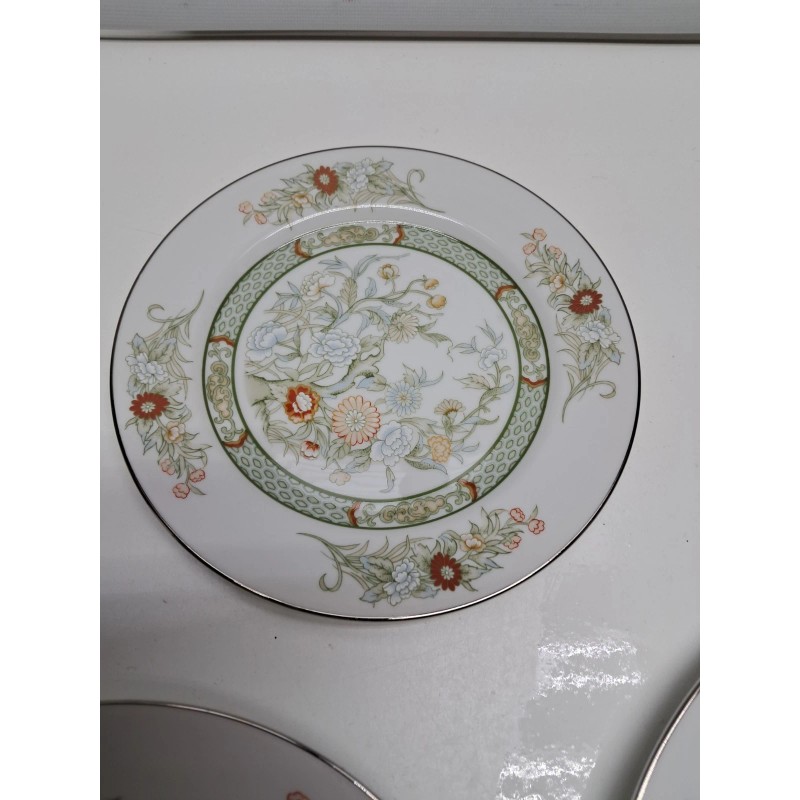 Mikasa - Fine China KABUKI L9011 5 Piece Place Setting