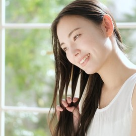 ARBB BOTANICAL BALM_For straightening curly hair, hard, thick hair, and easy to spread hair... Arb Botanical Balm _1.7 oz (48 g) Hair, Body & Hand Care_Flexible