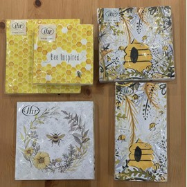 IHR Ideal Home Range - Servilletas de papel de 3 capas para invitados/bufé, 8.5 x 4.5 pulgadas, Bee Haven