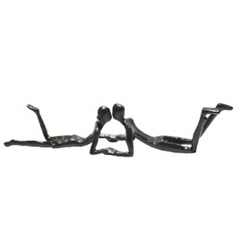 Quay Traders Affectionate Couple Art Iron Sculpture (Couple Laying, Kissing and Holding Hands) Passionate Love Figurine Statue Romantic Metal Ornament