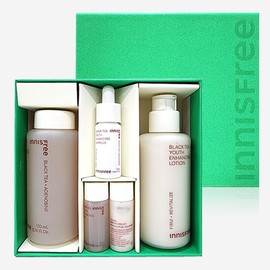 Innisfree Black Tea Youth Enhancing 2-piece Set (New) / 이니스프리 블랙티 유스 인핸싱 2종 세트(신형)