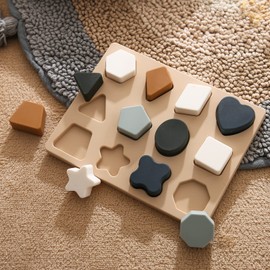 Toddlers Shape Puzzle Montessori Learning Shape Toy Board for Kids Preschool Boys & Girls Educational Learning Silicone Shape Toys