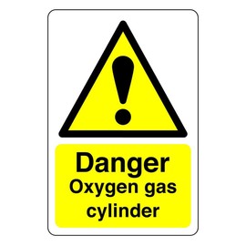 Safety First Display LTD Danger oxygen cylinder sign - 1.2mm Rigid plastic for indoor/outdoor usage (200mm x 150mm) Viewing Distance within 5m.