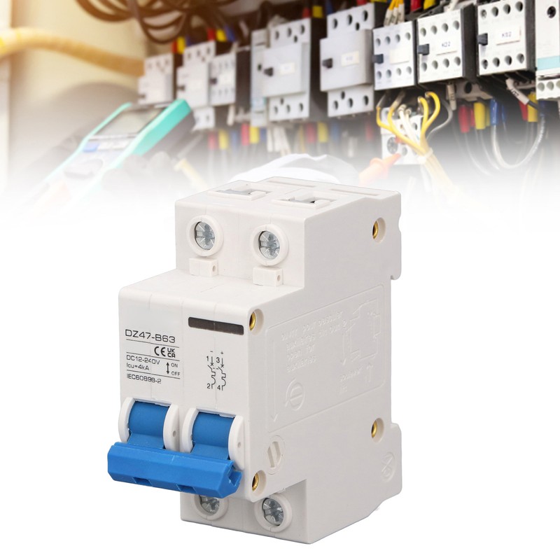 2P Photovoltaic DC Circuit Breaker High Sensitivity Overload Protection Switch