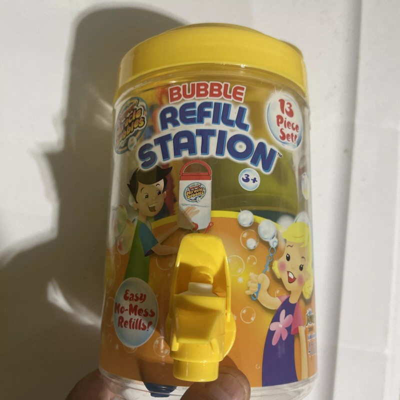Imperial Yellow Super Miracles Bubbles 13 Piece Bubble Refill Station