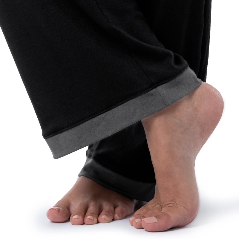 Fruit of the Loom Women's Short Sleeve Tee and Pant